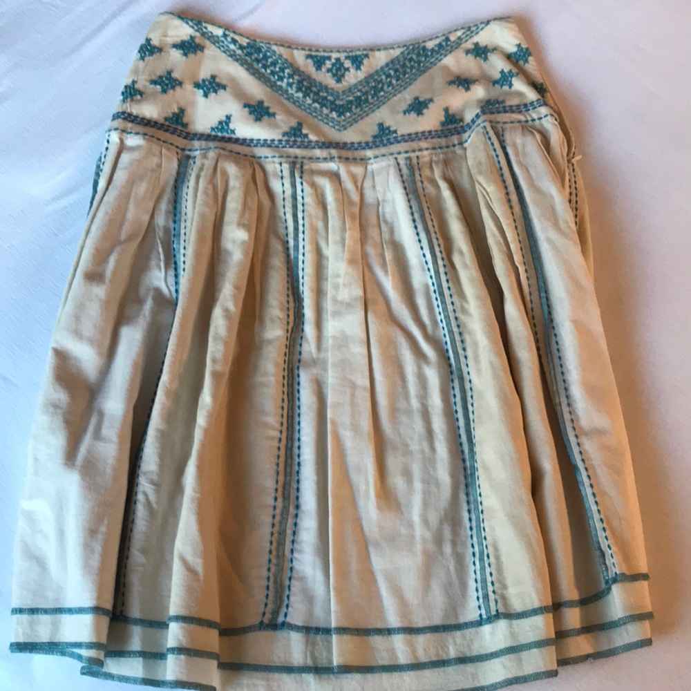 Banana Republic Embroidered Skirt - Picture 1 of 3